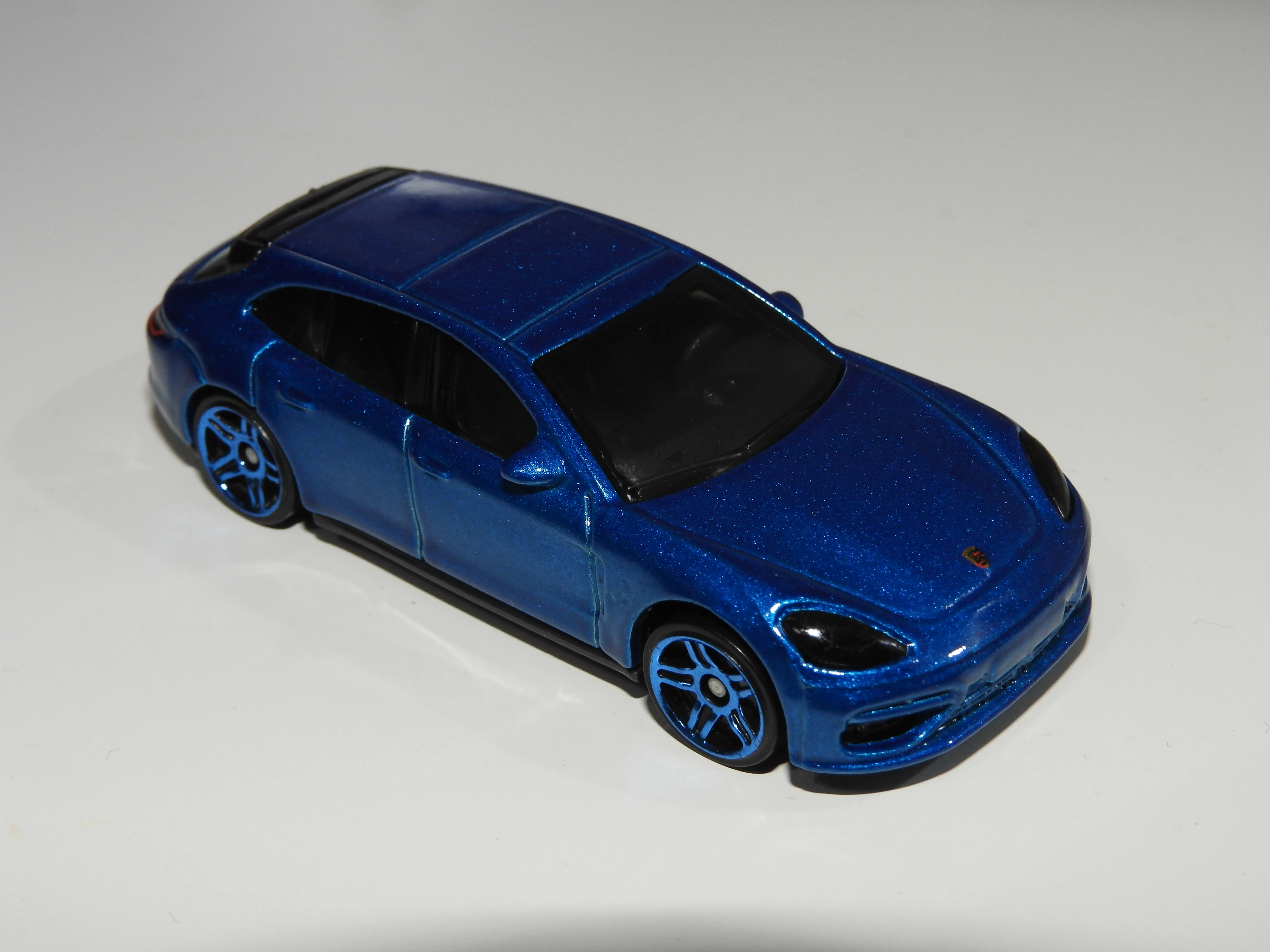 Porsche Panamera Turbo S E-Hybrid Sport Turismo (2nd Color)