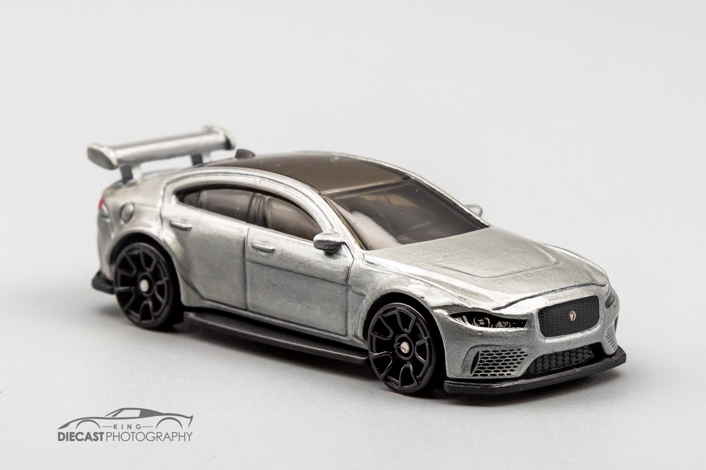 Jaguar XE SV Project 8 (2nd Color)