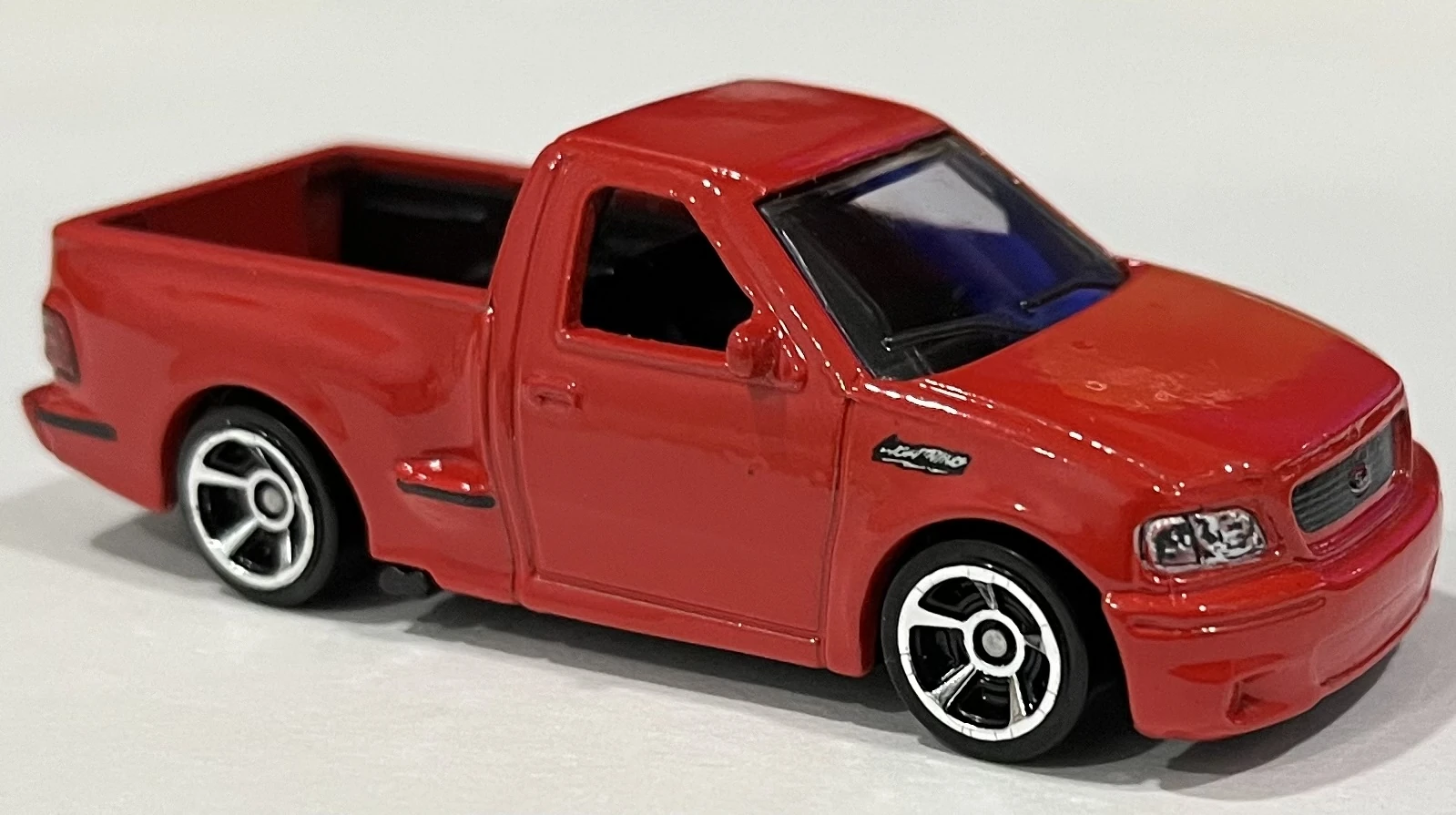 '99 Ford F-150 SVT Lightning