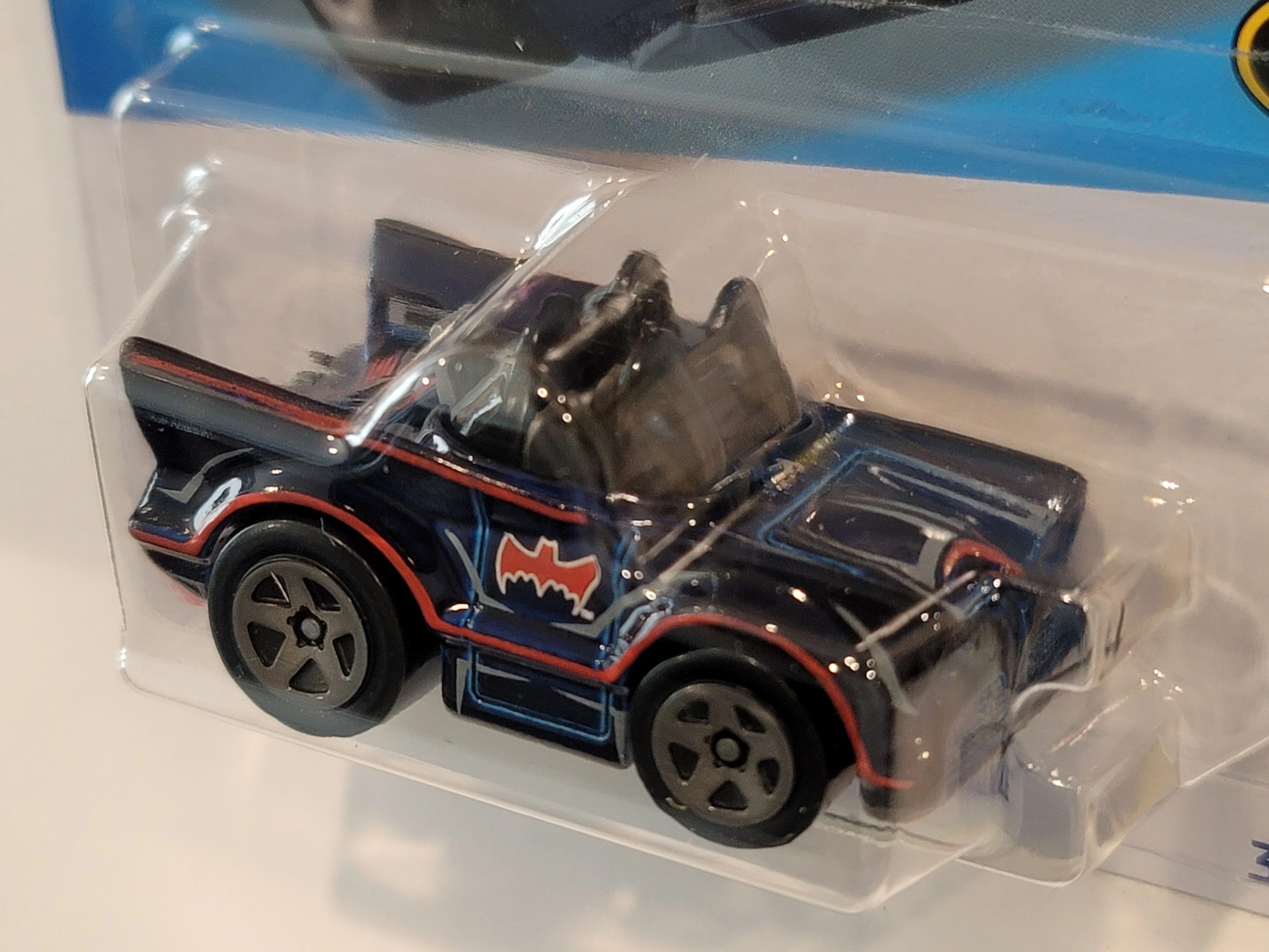 Classic TV Series Batmobile (2nd Color)