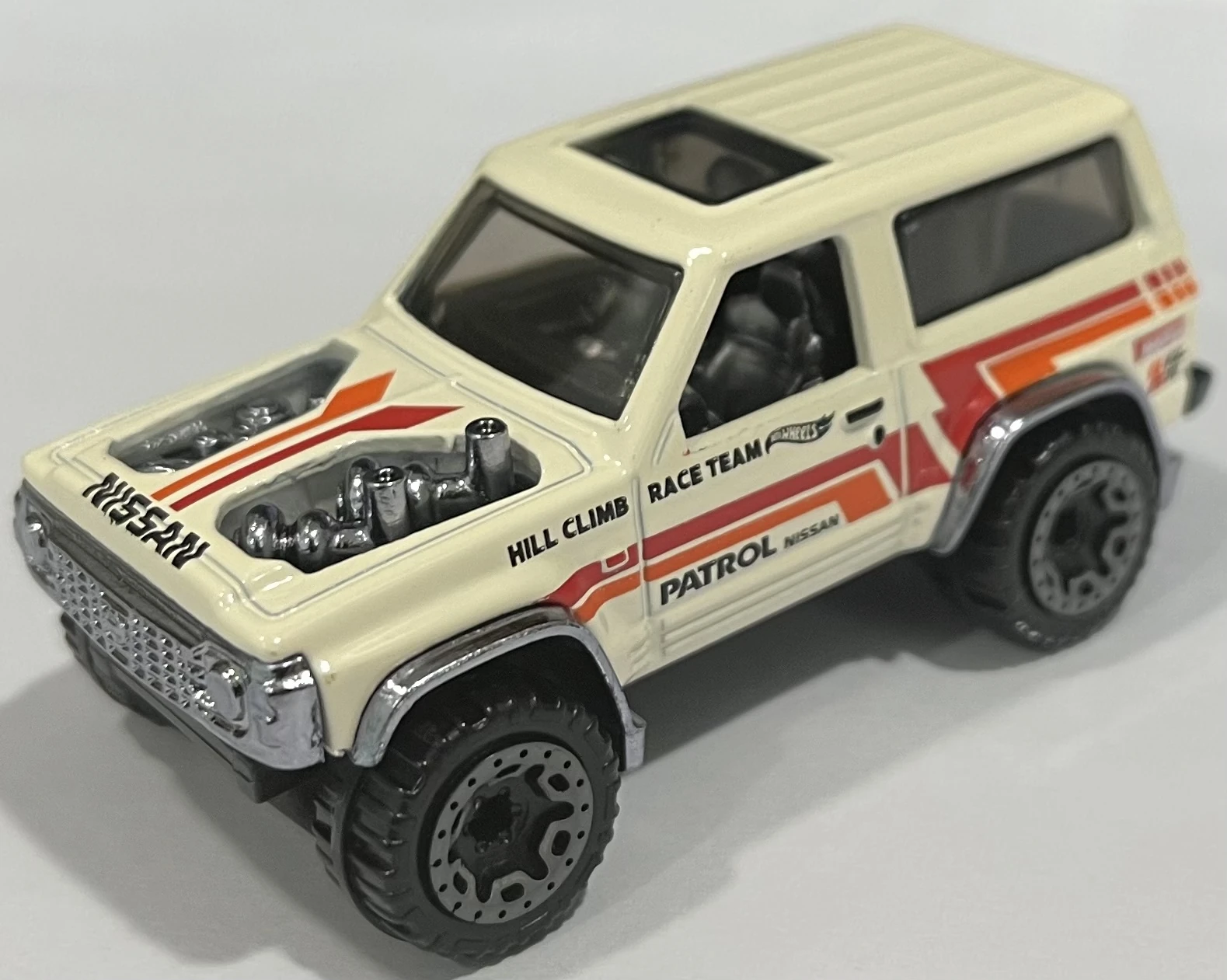 Nissan Patrol Custom
