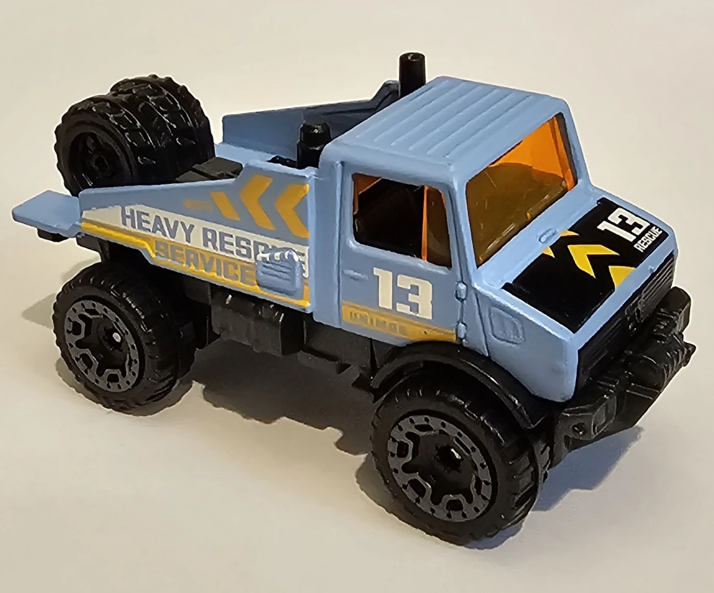 Mercedes-Benz Unimog 1300L (2nd Color)