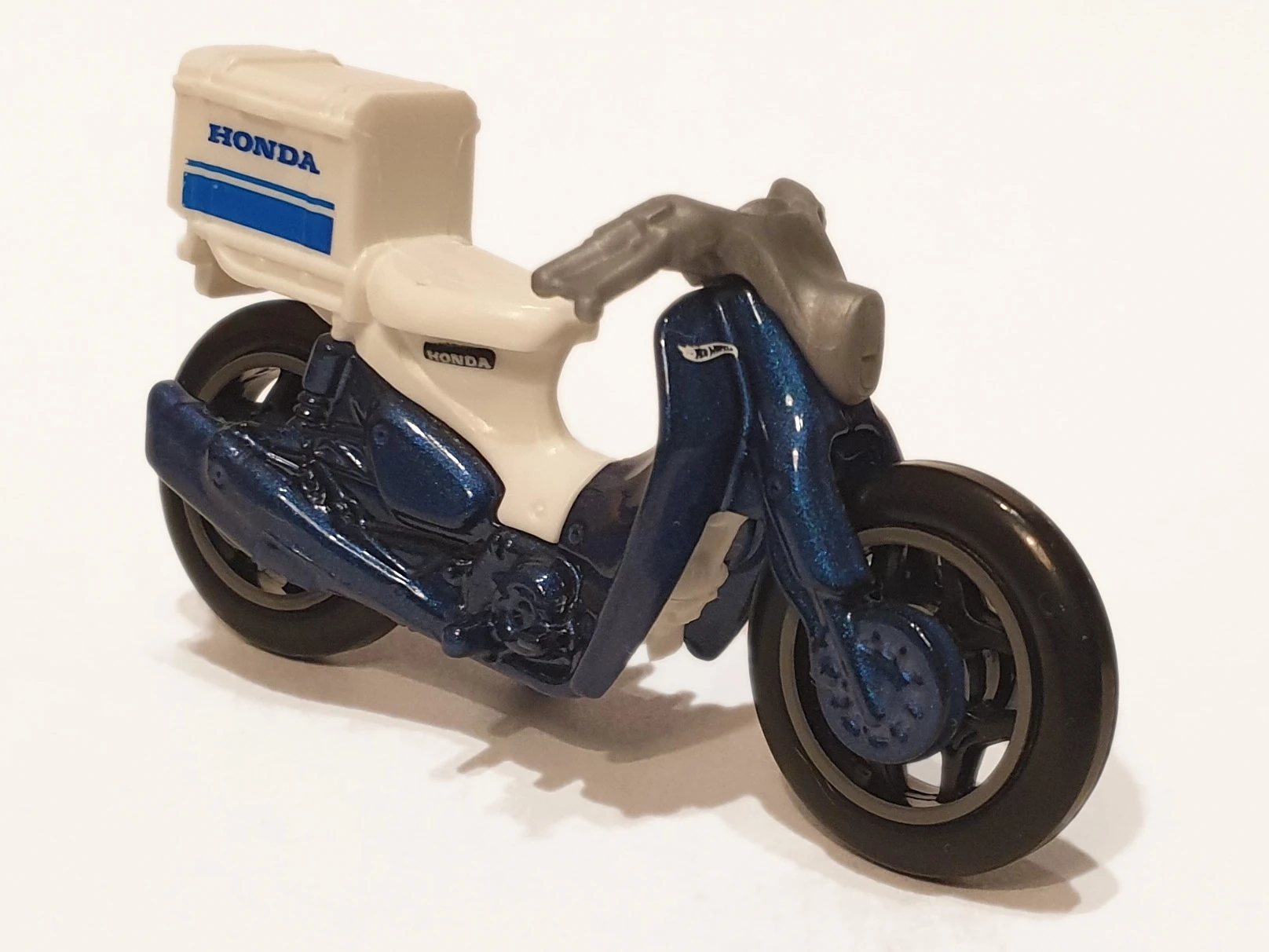 Honda Super Cub Custom (2nd Color)