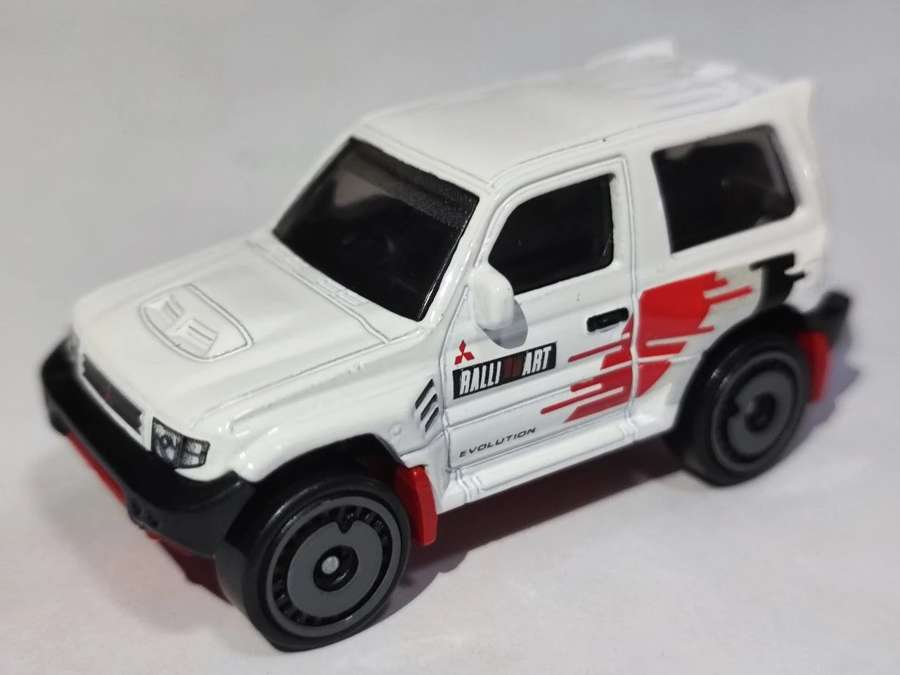 Mitsubishi Pajero Evolution (2nd Color)