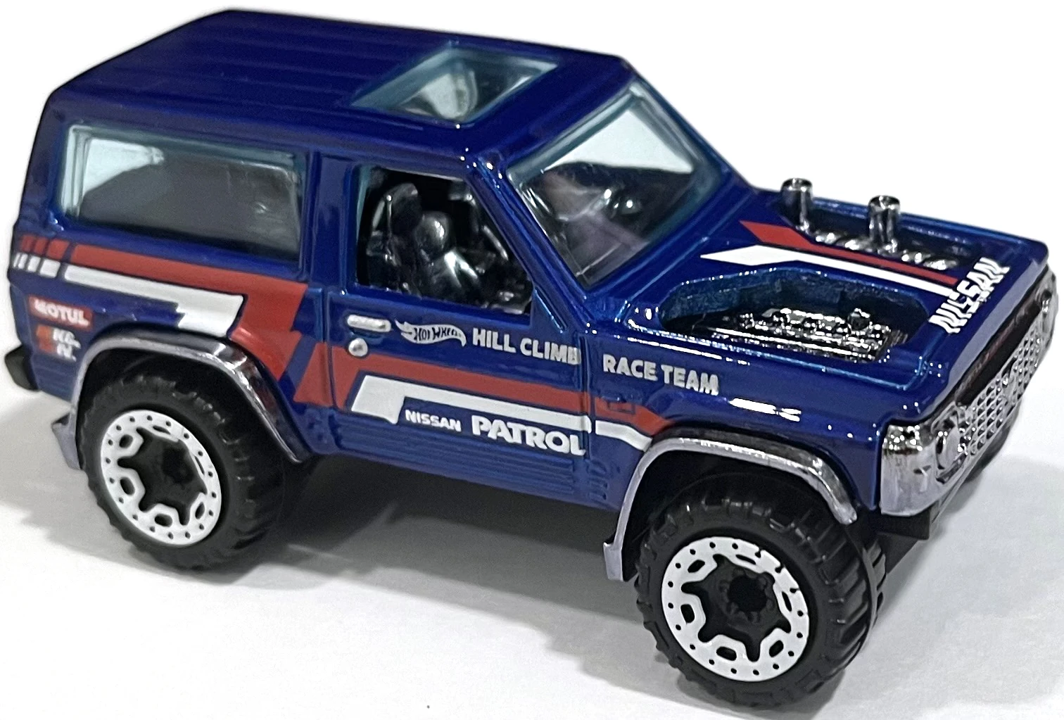 Nissan Patrol Custom (3rd Color)