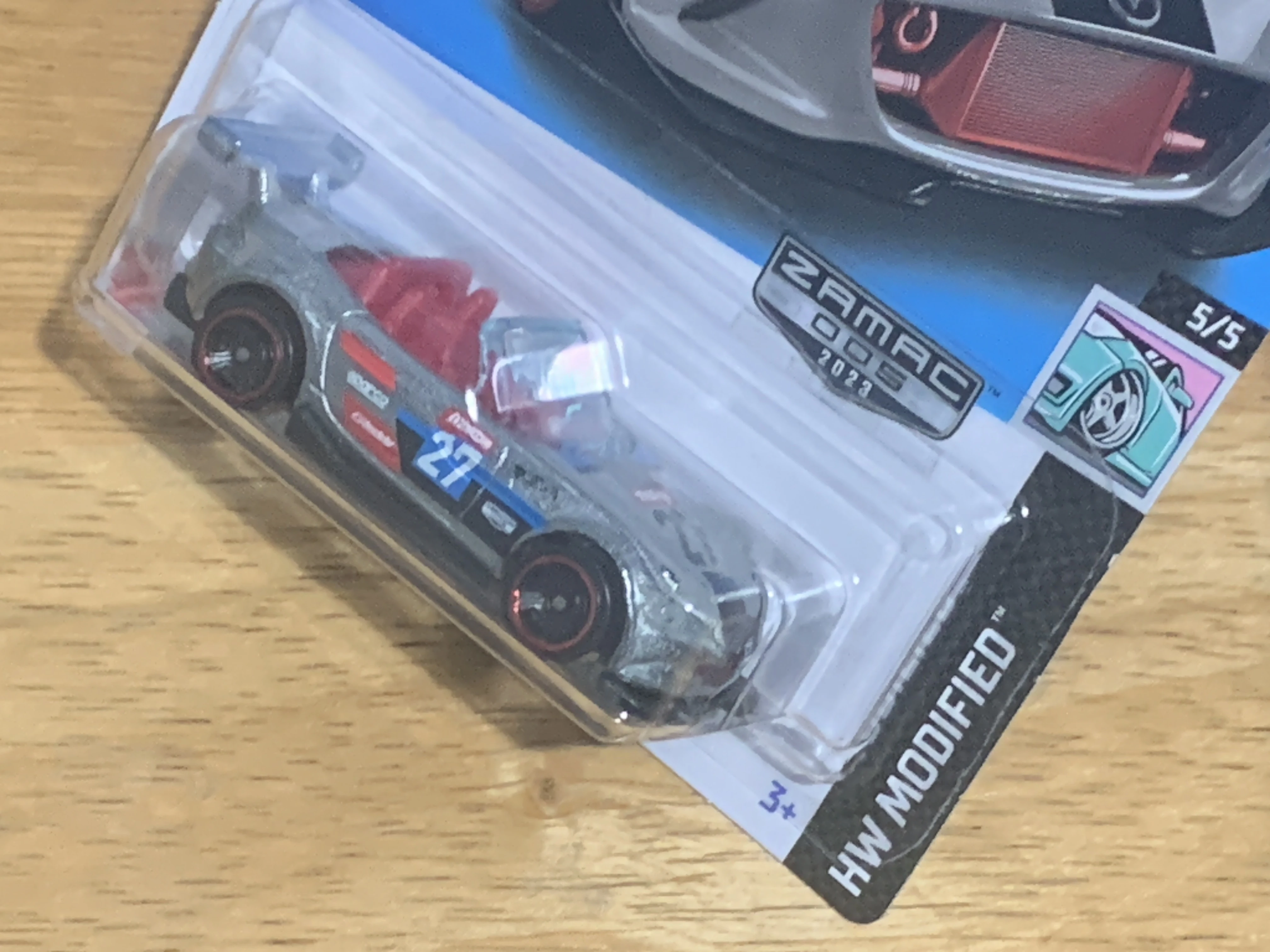 '15 Mazda MX-5 Miata (2nd Color - Zamac)