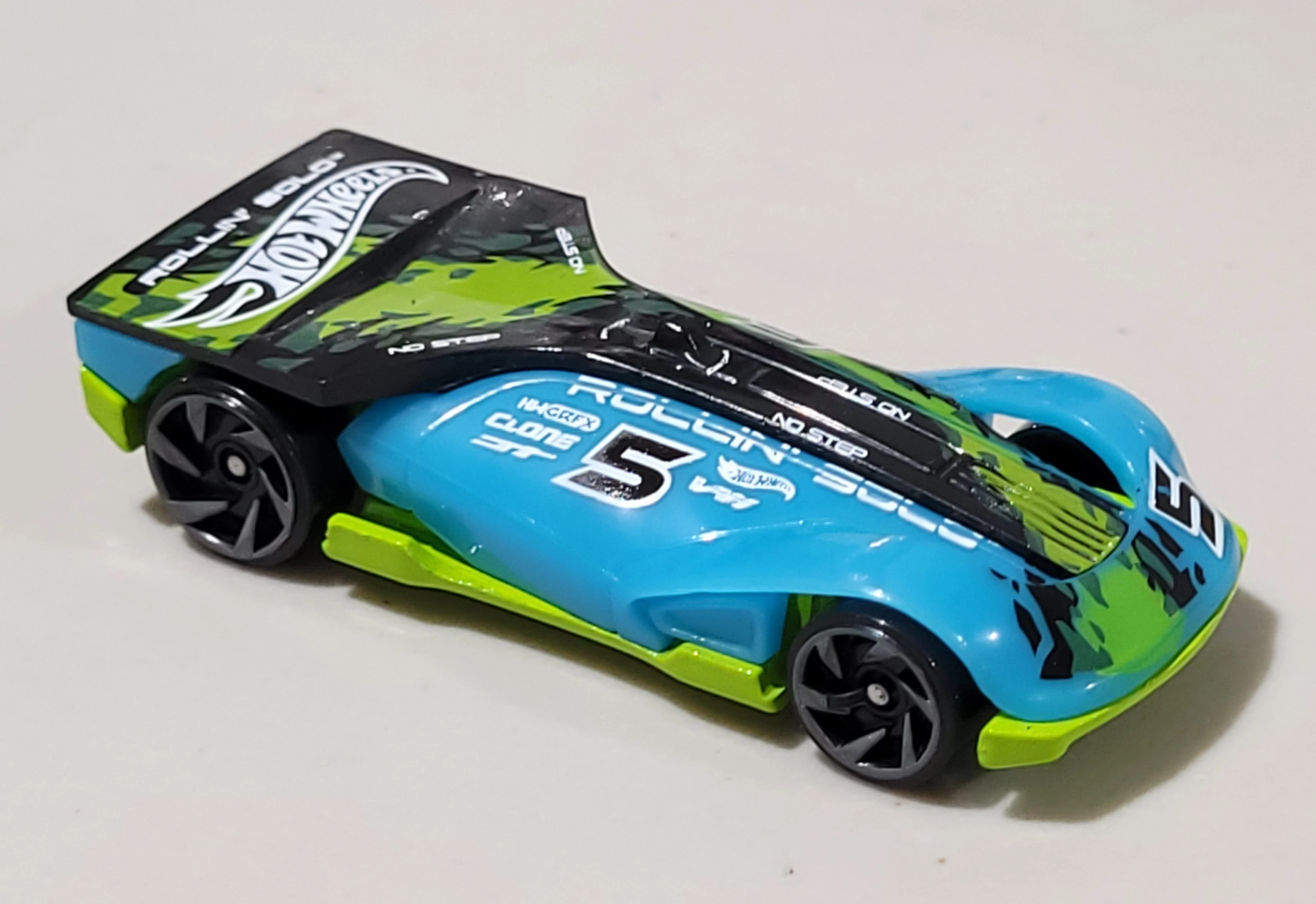 Rollin' Solo (2nd Color)