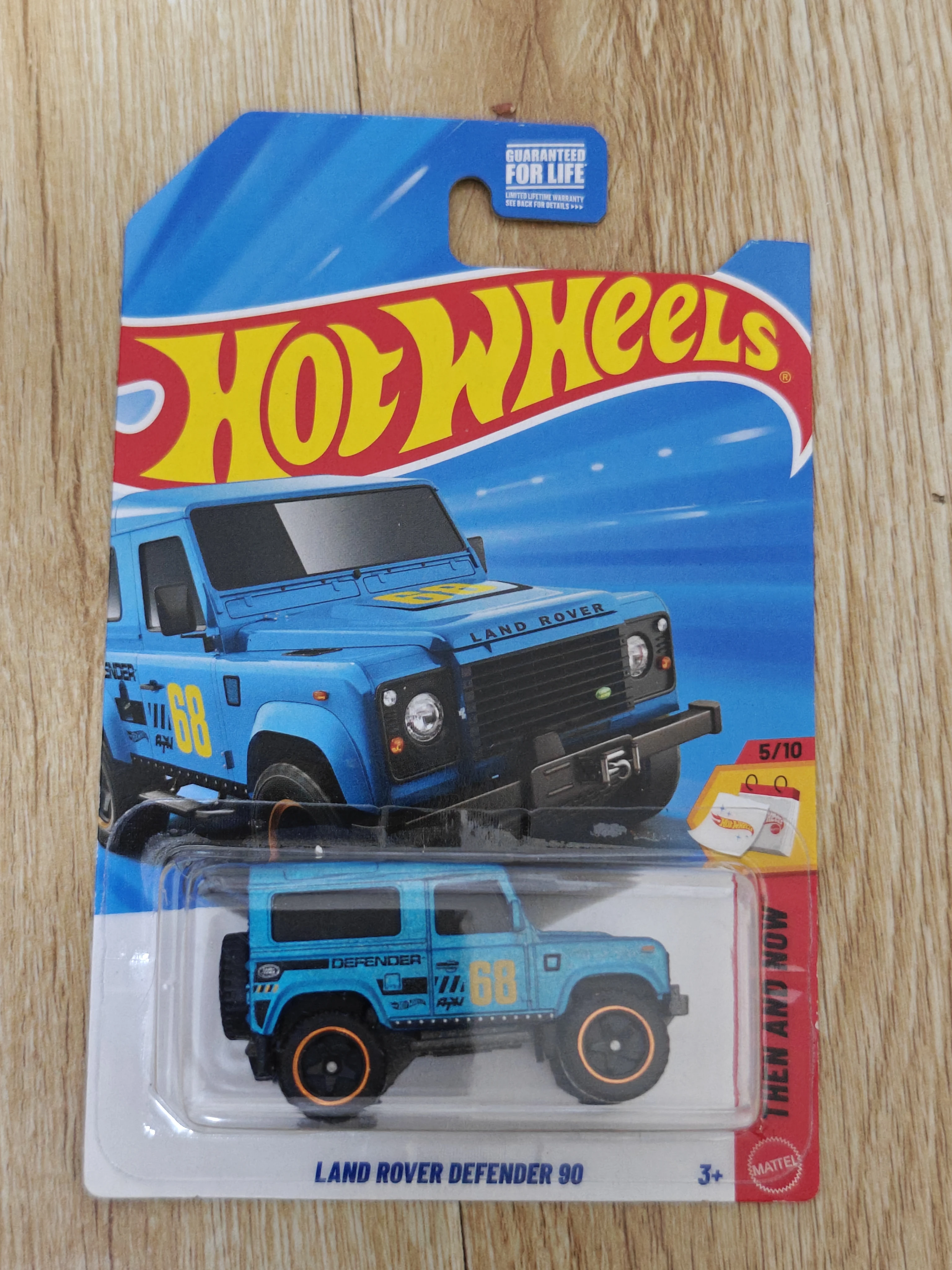 Land Rover Defender 90 (4th Color)