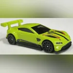 Aston Martin Vantage GTE