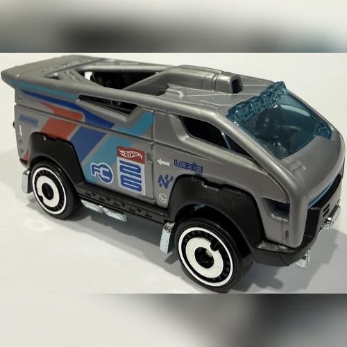 Custom Vanster